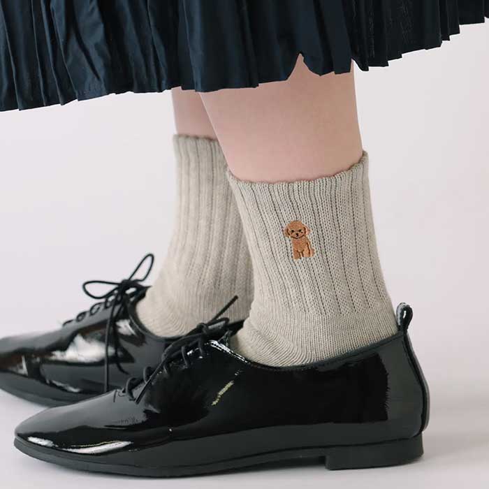 トイプードル刺繍入りのアメリブソックス 綿素材でやさしい履き心地