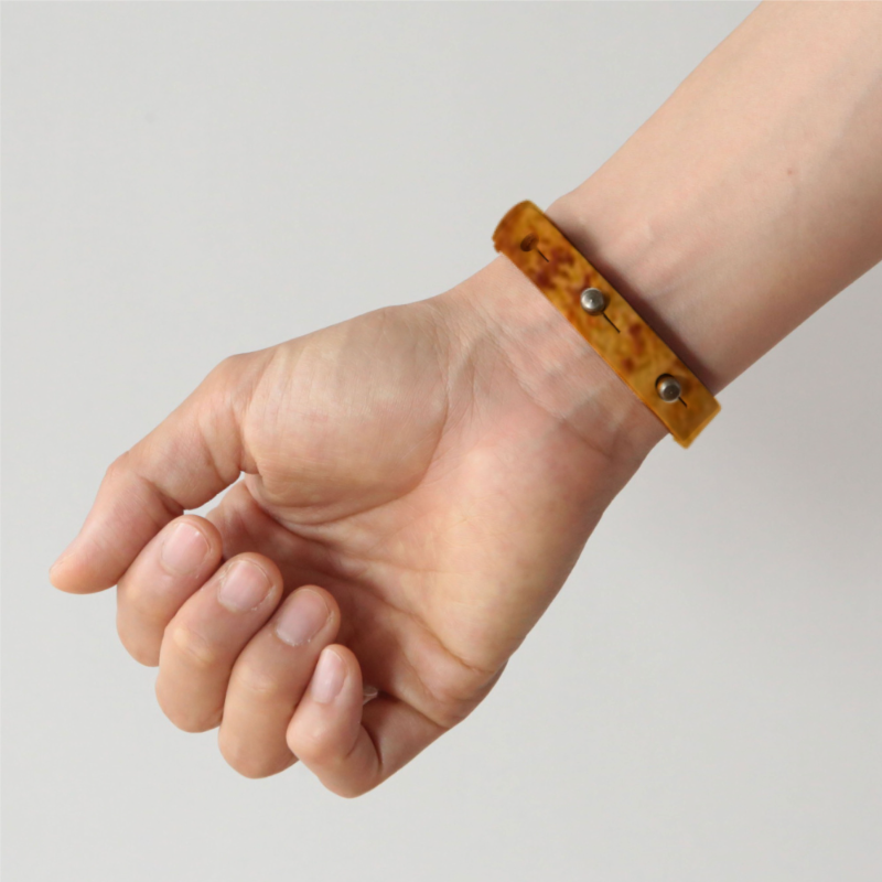 写真を送るだけでオリジナルのブレスレットを作成